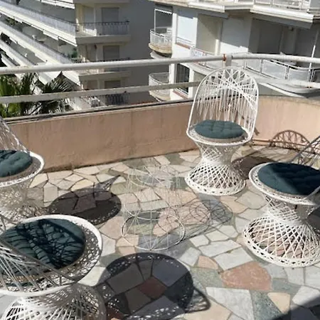 Daire Charming Flat With Terrace On The Croisette *