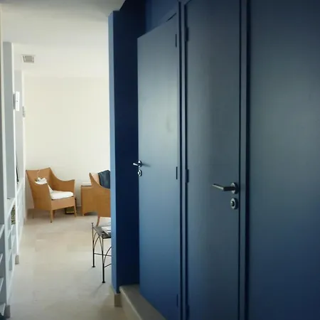 Charming Flat With Terrace On The Croisette Cannes