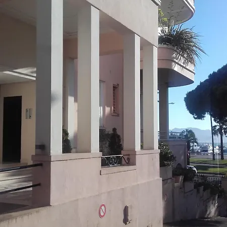 Charming Flat With Terrace On The Croisette Daire